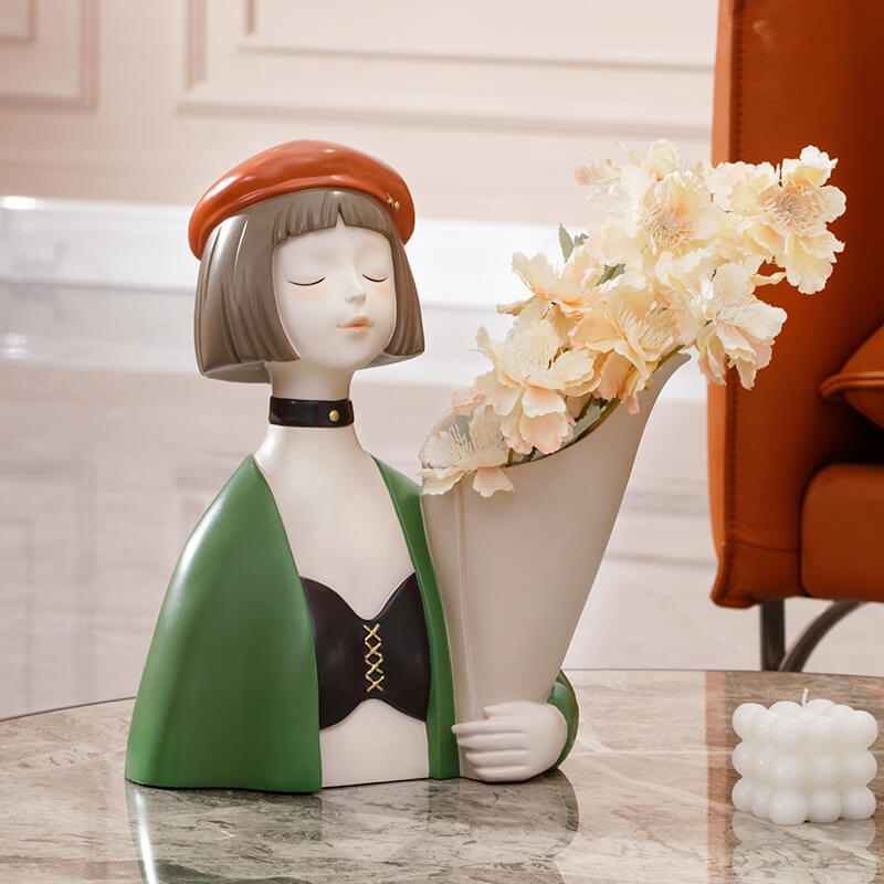 Cool Girl Bouquet Resin Vase Decoration 《Leon:The Professional》